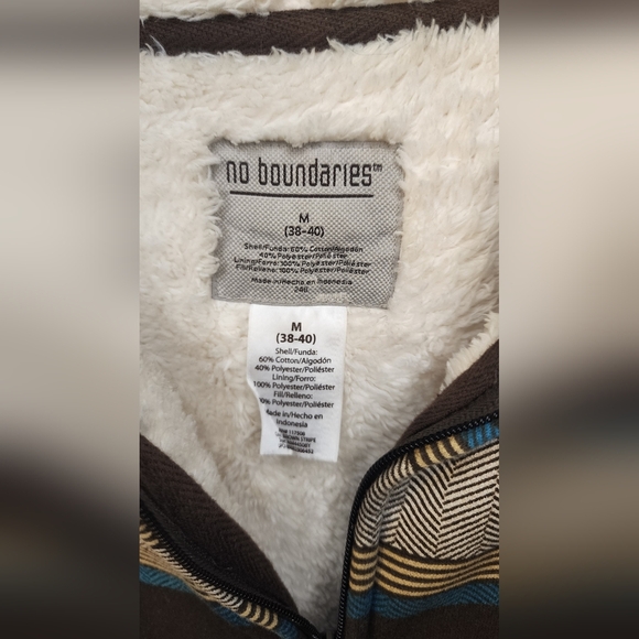 No Boundaries Faux Fur lined Hoodie sweatshirt Medium jacket - Picture 4 of 4